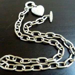 VINTAGE HEAVY SILVER TONE 18" NECKLACE